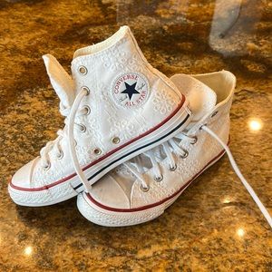 Girls white Lace converse high tops size 2